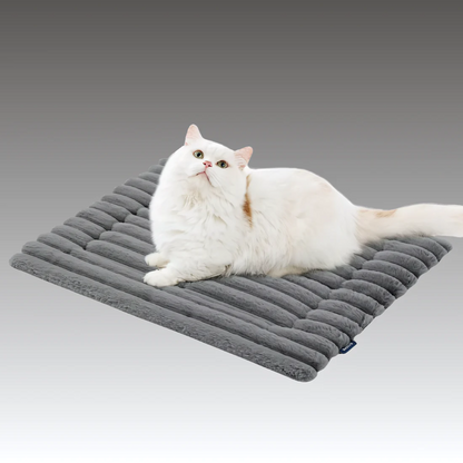 Self Warming Pet Bed, Small Self Heating pet Crate Pad, Thermal Extra Warm Mat Indoor & Outdoor, Non-Slip & Washable