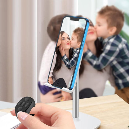 🎅 Early Christmas Sale 🎁 Fingertip Wireless Bluetooth Remote Control